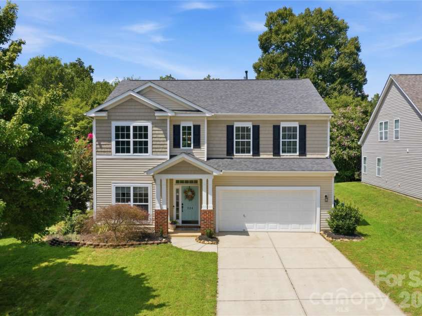 224 Morning Dew Lane, Mount Holly, NC 28120.  MLS# CAR4416799, YatesRealty ID 46185. 