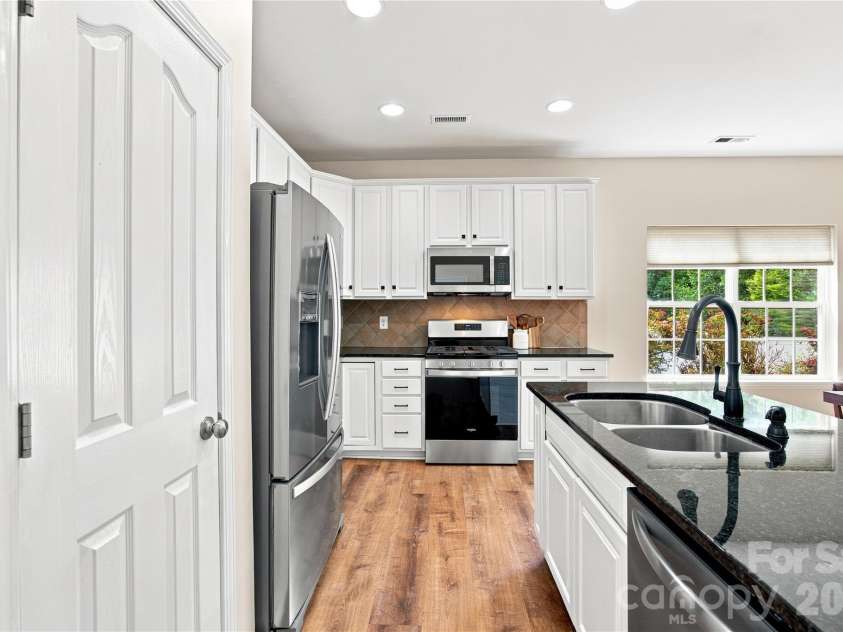 224 Morning Dew Lane, Mount Holly, NC 28120.  MLS# CAR4416799, YatesRealty ID 46185. 