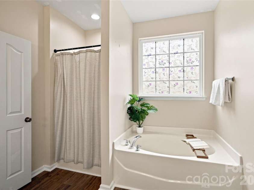 224 Morning Dew Lane, Mount Holly, NC 28120.  MLS# CAR4416799, YatesRealty ID 46185. Primary Bathroom