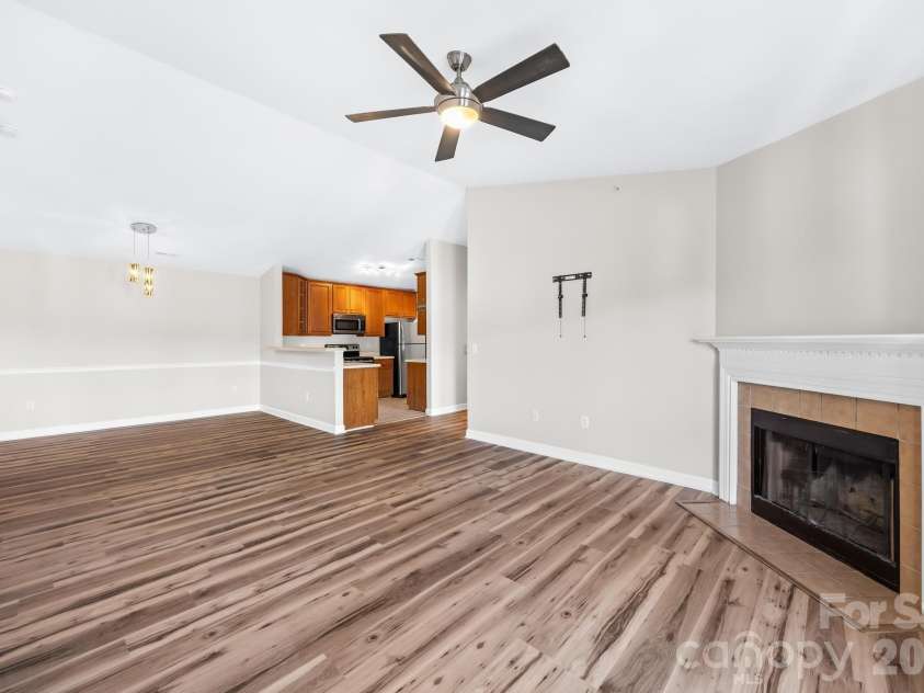 19747 Deer Valley Drive, Cornelius, NC 28031.  MLS# CAR4416876, YatesRealty ID 46186. 