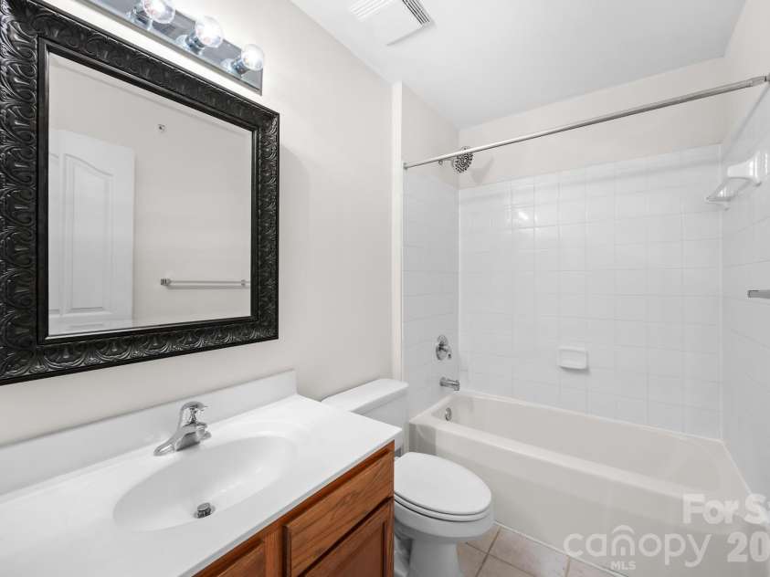 19747 Deer Valley Drive, Cornelius, NC 28031.  MLS# CAR4416876, YatesRealty ID 46186. 