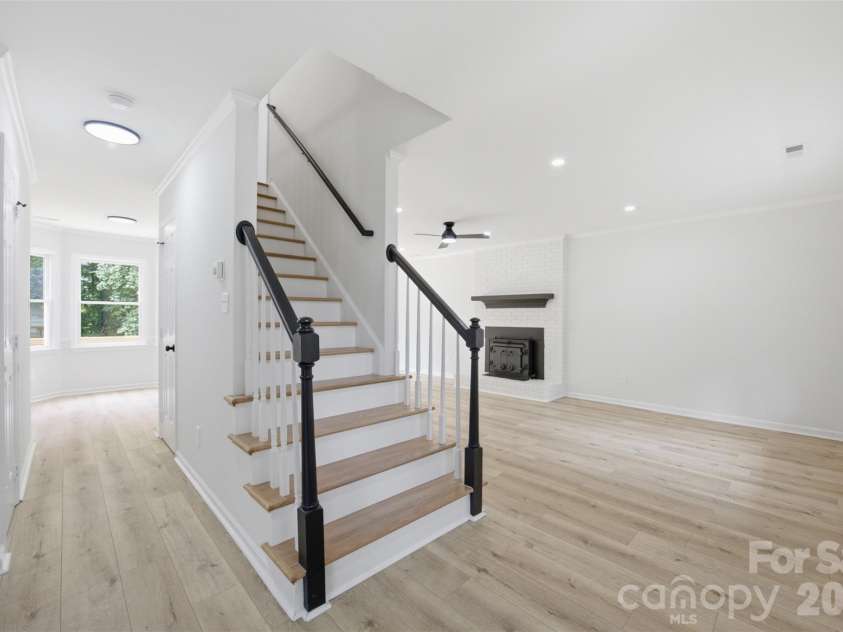 7241 Mcteal Place, Charlotte, NC 28262.  MLS# CAR4416616, YatesRealty ID 46187. 