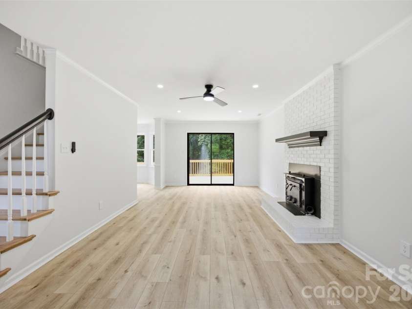 7241 Mcteal Place, Charlotte, NC 28262.  MLS# CAR4416616, YatesRealty ID 46187. 