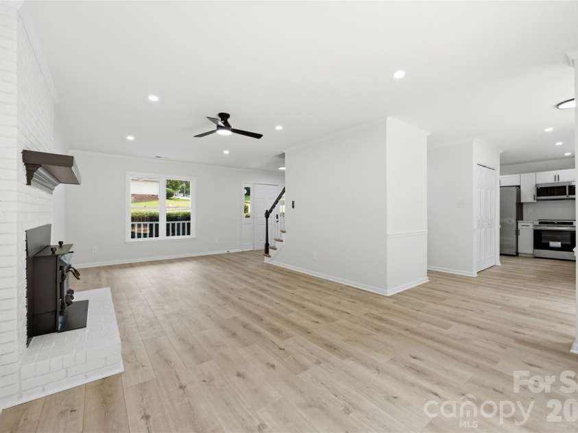 7241 Mcteal Place, Charlotte, NC 28262.  MLS# CAR4416616, YatesRealty ID 46187. 