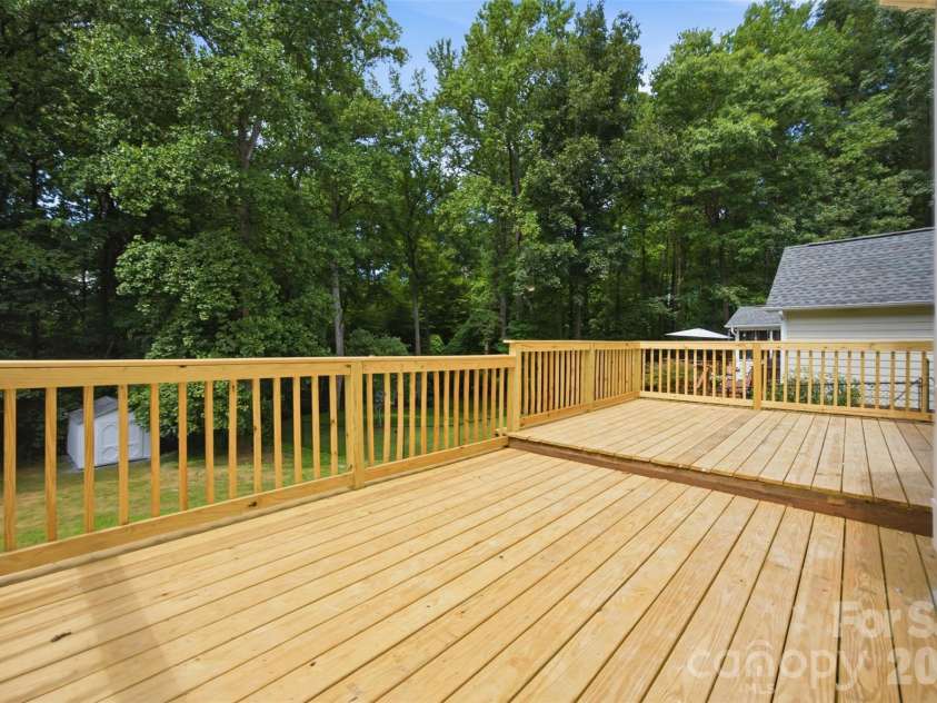 7241 Mcteal Place, Charlotte, NC 28262.  MLS# CAR4416616, YatesRealty ID 46187. 