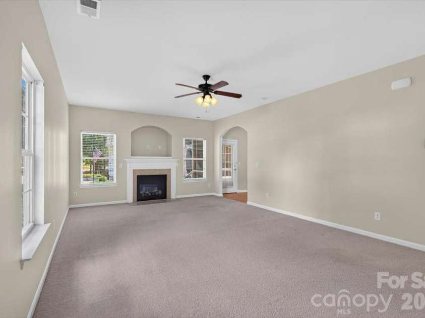 3658 Travertine Drive, Lancaster, SC 29720.  MLS# CAR4416943, YatesRealty ID 46188. 