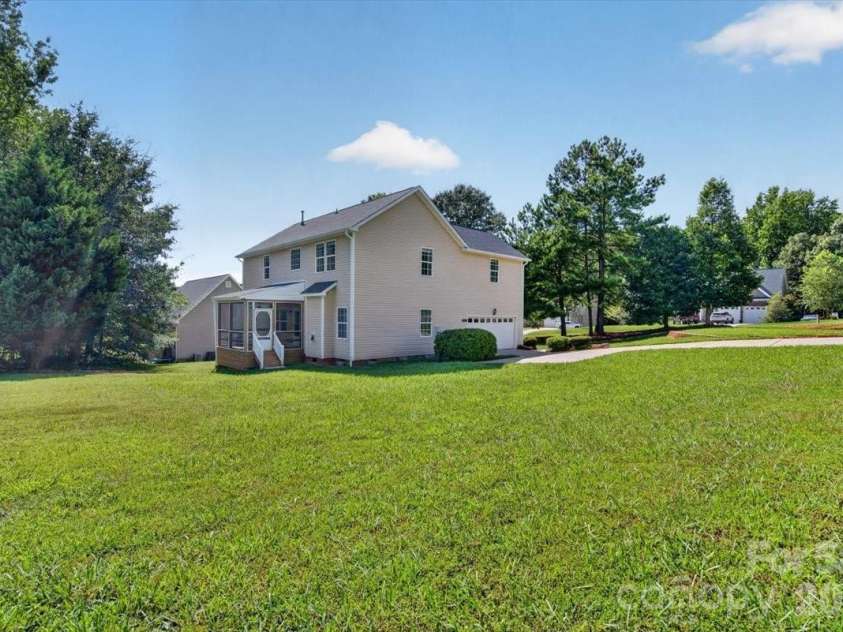 3658 Travertine Drive, Lancaster, SC 29720.  MLS# CAR4416943, YatesRealty ID 46188. 