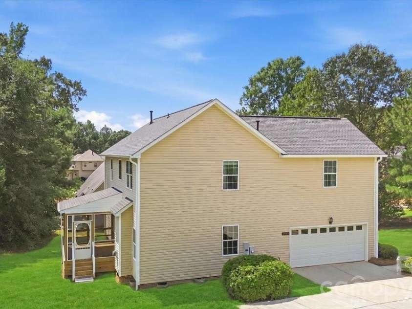 3658 Travertine Drive, Lancaster, SC 29720.  MLS# CAR4416943, YatesRealty ID 46188. 
