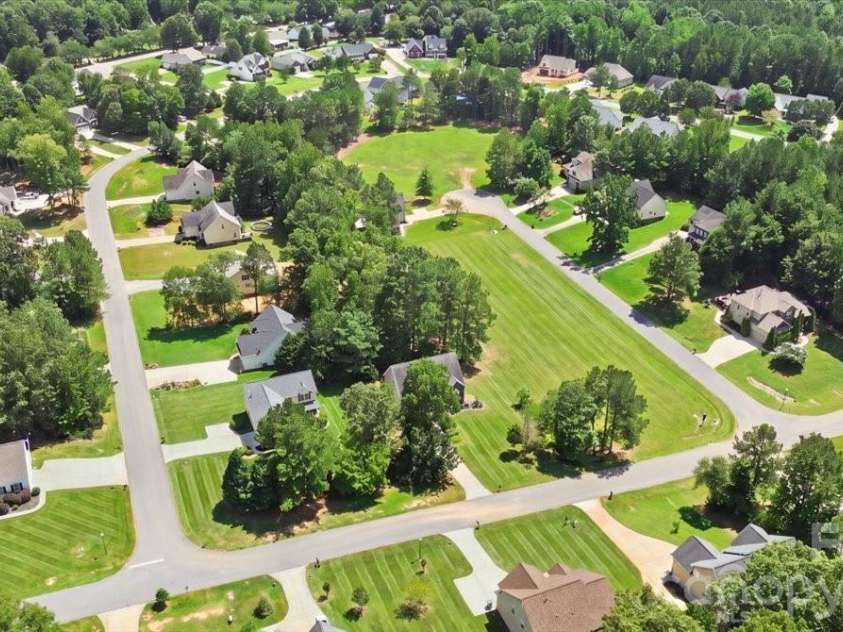 3658 Travertine Drive, Lancaster, SC 29720.  MLS# CAR4416943, YatesRealty ID 46188. 
