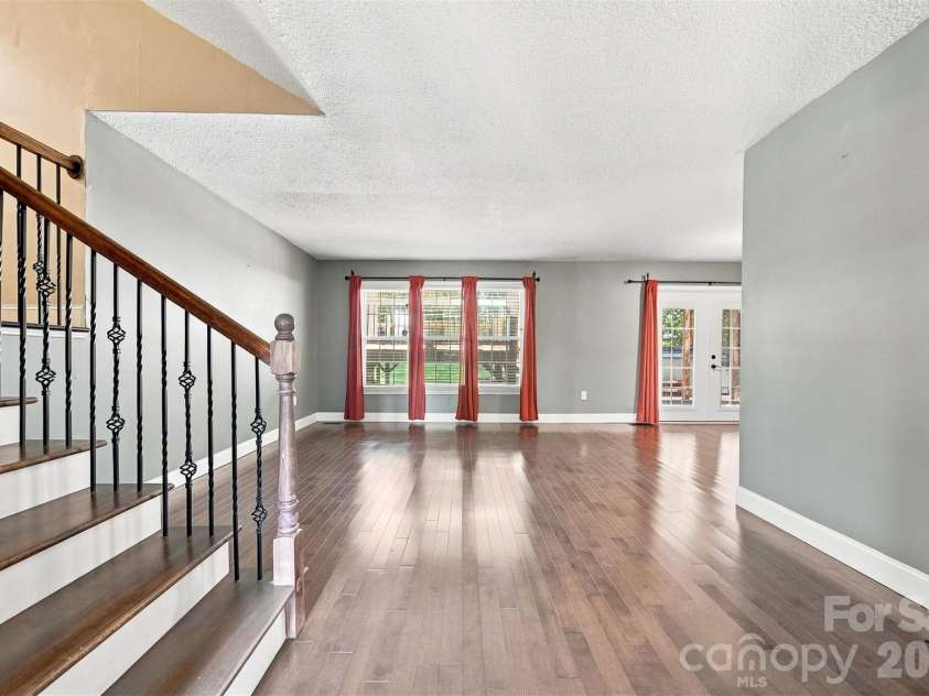 4662 Granada Hills Drive, Granite Falls, NC 28630.  MLS# CAR4416973, YatesRealty ID 46189. 