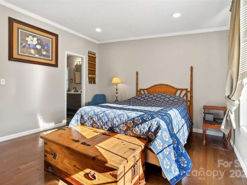 157 Blue Bird Meadows Drive, Nebo, NC 28761.  MLS# CAR4312209, YatesRealty ID 4619. 