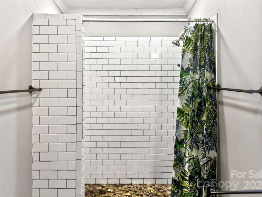 157 Blue Bird Meadows Drive, Nebo, NC 28761.  MLS# CAR4312209, YatesRealty ID 4619. 