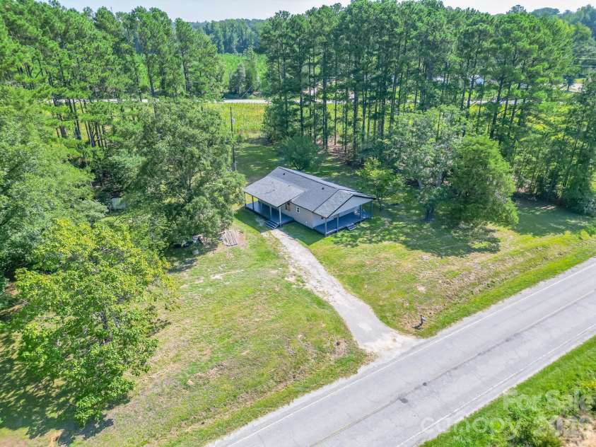 500 Gregory Road, Jefferson, SC 29718.  MLS# CAR4416987, YatesRealty ID 46190. 