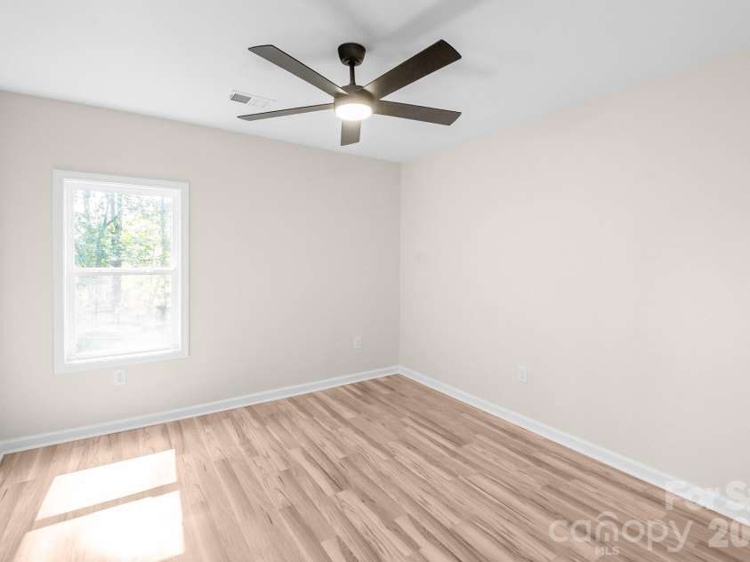 500 Gregory Road, Jefferson, SC 29718.  MLS# CAR4416987, YatesRealty ID 46190. 