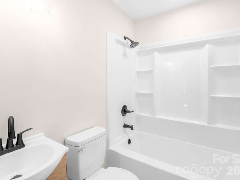 500 Gregory Road, Jefferson, SC 29718.  MLS# CAR4416987, YatesRealty ID 46190. 