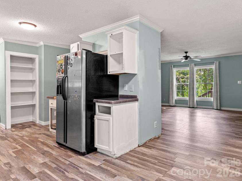 195 Shiloh Road, Asheville, NC 28803.  MLS# CAR4416952, YatesRealty ID 46192. 