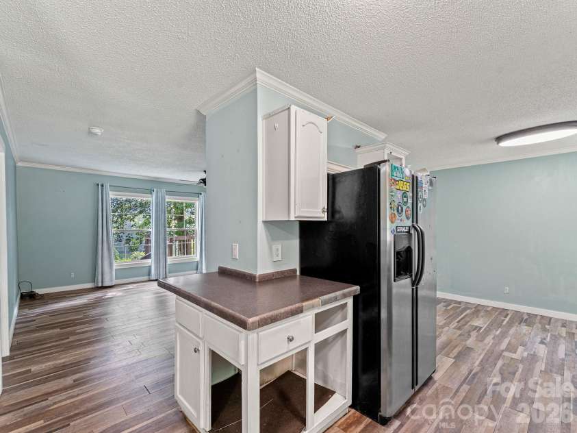 195 Shiloh Road, Asheville, NC 28803.  MLS# CAR4416952, YatesRealty ID 46192. 
