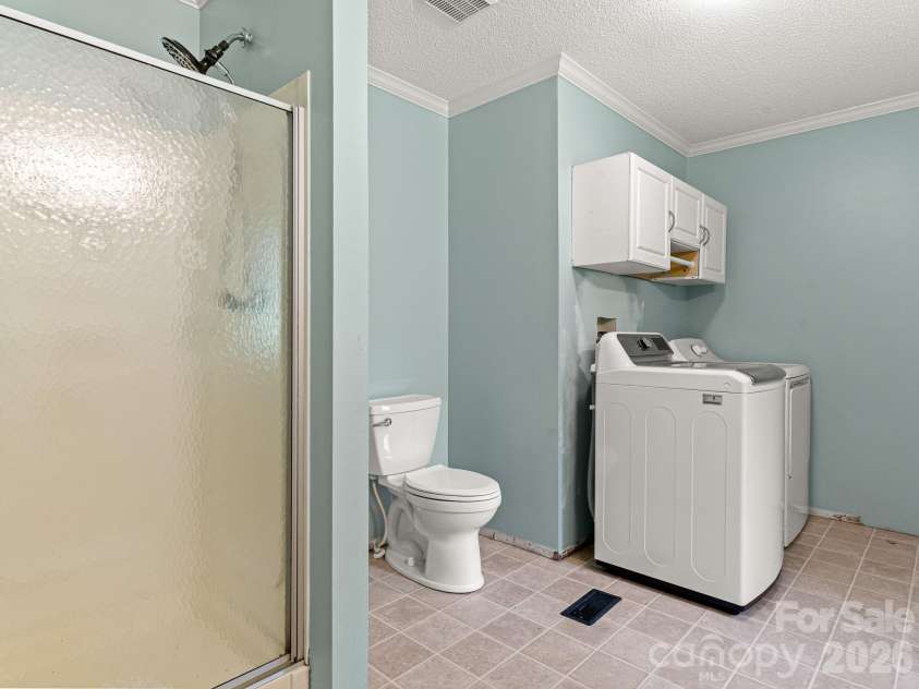 195 Shiloh Road, Asheville, NC 28803.  MLS# CAR4416952, YatesRealty ID 46192. 