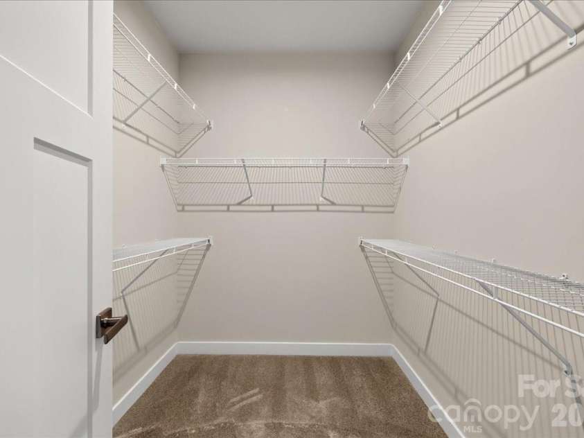 2017 Birchside Drive, Charlotte, NC 28205.  MLS# CAR4416800, YatesRealty ID 46193. 