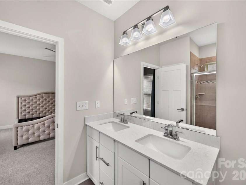2017 Birchside Drive, Charlotte, NC 28205.  MLS# CAR4416800, YatesRealty ID 46193. 