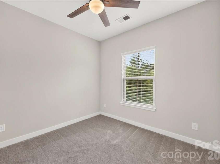 2017 Birchside Drive, Charlotte, NC 28205.  MLS# CAR4416800, YatesRealty ID 46193. 