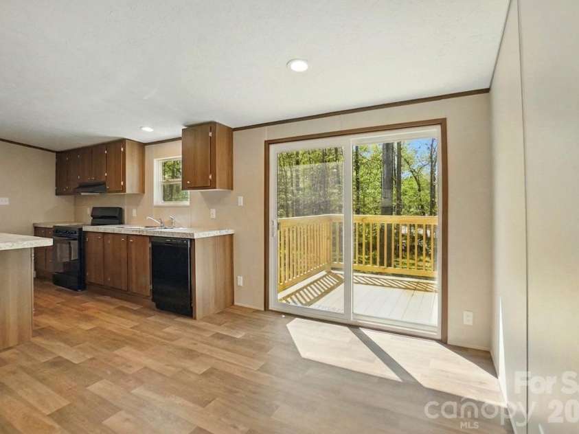 110 Matthew Drive, Kings Mountain, NC 28086.  MLS# CAR4415833, YatesRealty ID 46196. 