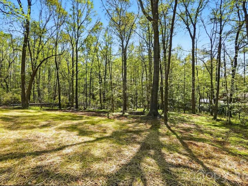 110 Matthew Drive, Kings Mountain, NC 28086.  MLS# CAR4415833, YatesRealty ID 46196. 