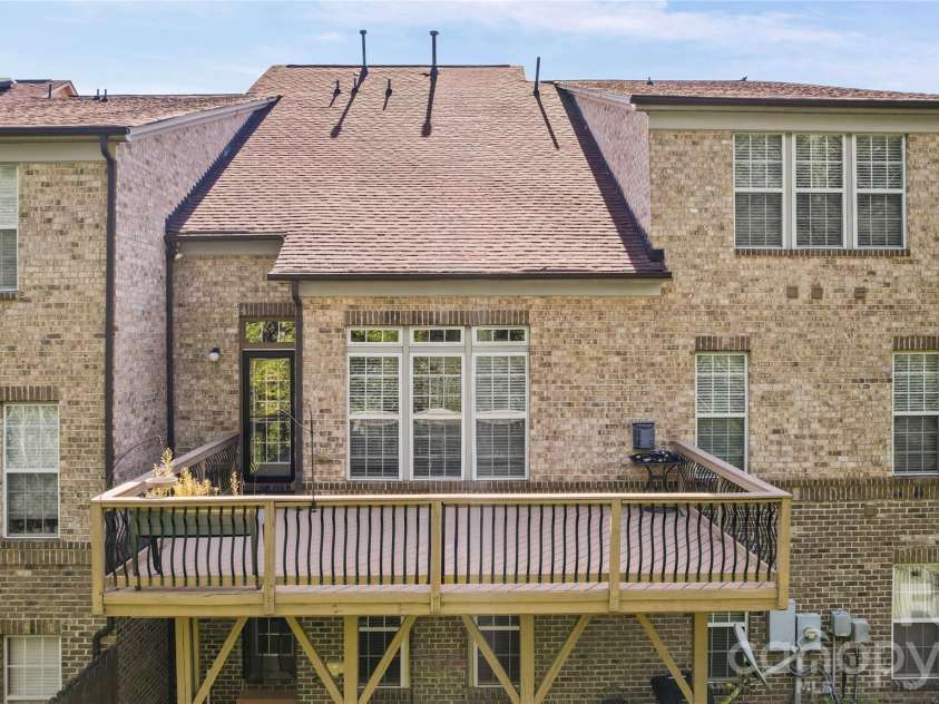 2246 Donnington Lane, Concord, NC 28027.  MLS# CAR4415770, YatesRealty ID 46197. 