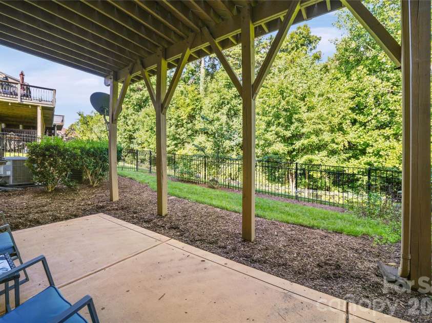 2246 Donnington Lane, Concord, NC 28027.  MLS# CAR4415770, YatesRealty ID 46197. 