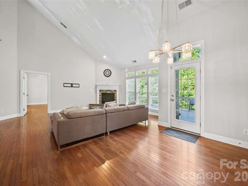 2246 Donnington Lane, Concord, NC 28027.  MLS# CAR4415770, YatesRealty ID 46197. Living Room