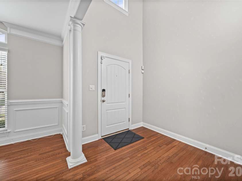 2246 Donnington Lane, Concord, NC 28027.  MLS# CAR4415770, YatesRealty ID 46197. Main Entrance