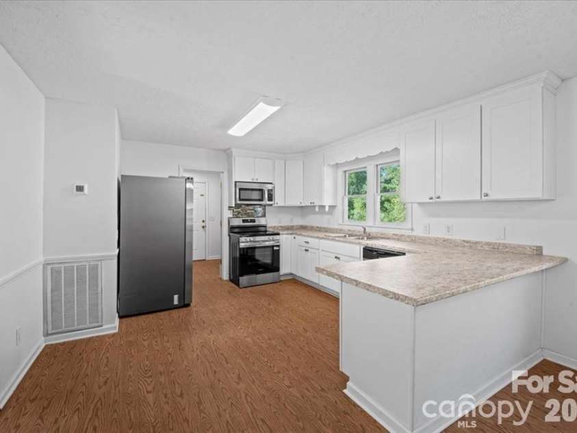 505 Addor Road, Pinebluff, NC 28373.  MLS# CAR4434154, YatesRealty ID 46198. 