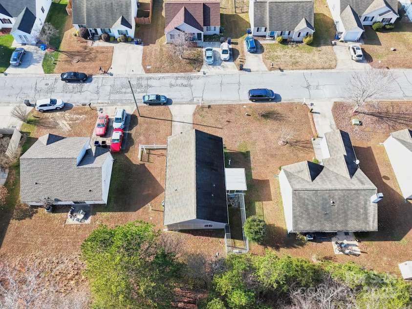 2625 Stratford Lake Road, Winston Salem, NC 27103.  MLS# CAR4327195, YatesRealty ID 462. 