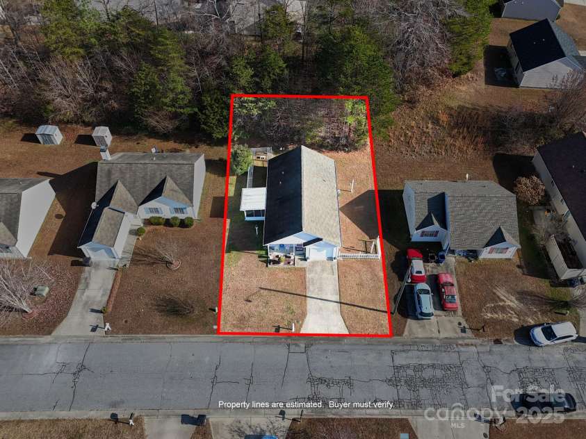 2625 Stratford Lake Road, Winston Salem, NC 27103.  MLS# CAR4327195, YatesRealty ID 462. 