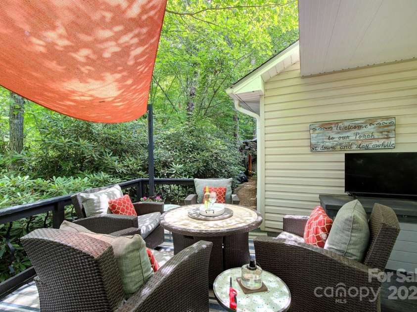 554 Pisgah Forest Drive, Pisgah Forest, NC 28768.  MLS# CAR4280084, YatesRealty ID 462. 