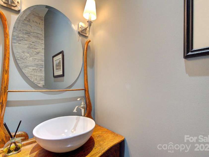 554 Pisgah Forest Drive, Pisgah Forest, NC 28768.  MLS# CAR4280084, YatesRealty ID 462. 