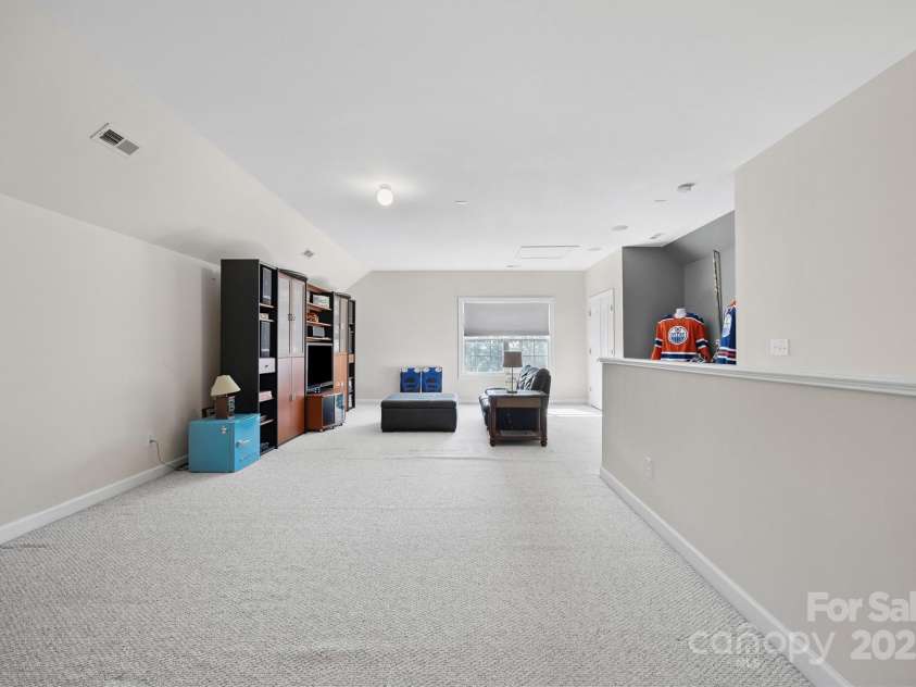 10418 Goosefoot Court, Concord, NC 28027.  MLS# CAR4283237, YatesRealty ID 4620. Third Floor Family Room