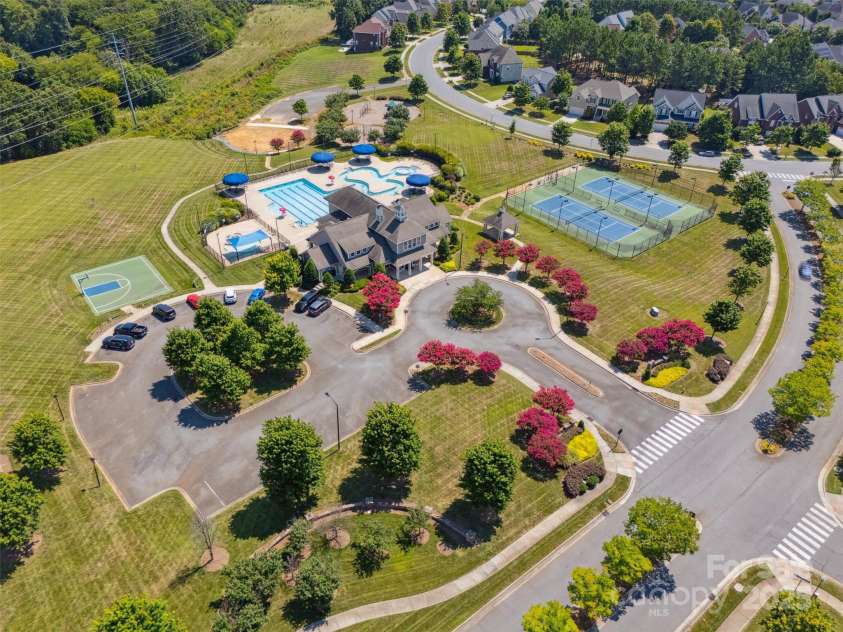 10418 Goosefoot Court, Concord, NC 28027.  MLS# CAR4283237, YatesRealty ID 4620. Winding Walk Amenities including Pool with Lazy River, Basketball Court, Playground, Walking Trails, Disk Golf, Clubhouse, Lighted Tennis Courts and much more!