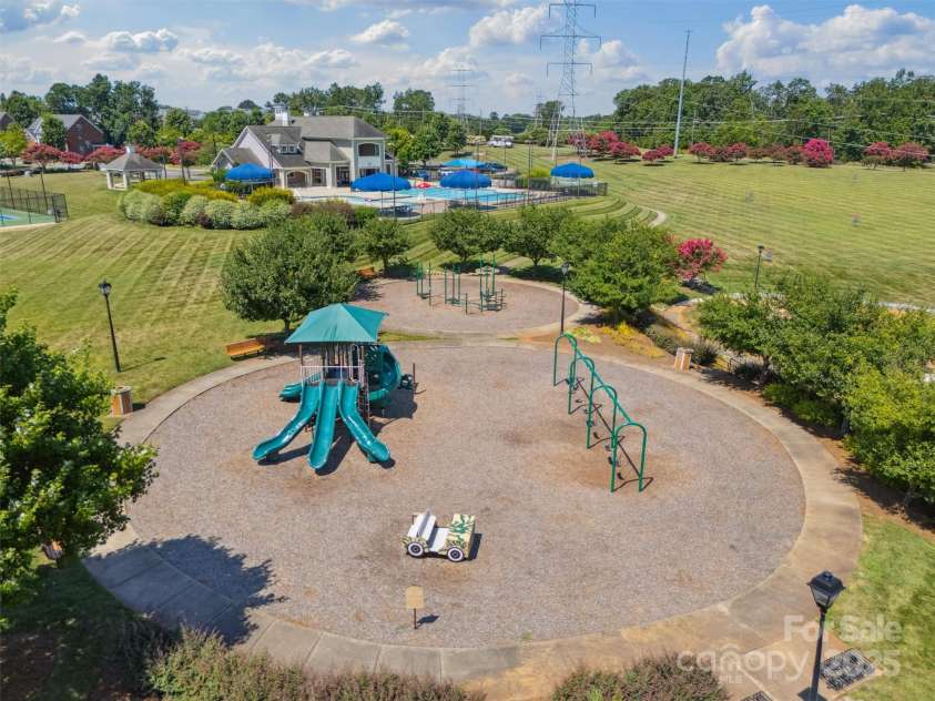 10418 Goosefoot Court, Concord, NC 28027.  MLS# CAR4283237, YatesRealty ID 4620. Winding Walk Amenities including Pool with Lazy River, Basketball Court, Playground, Walking Trails, Disk Golf, Clubhouse, Lighted Tennis Courts and much more!