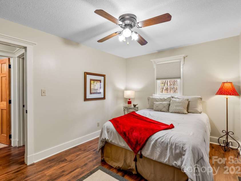 511 Gilreath Loop, Mills River, NC 28759.  MLS# CAR4218219, YatesRealty ID 4620. Main level bedroom