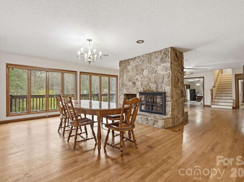 652 Shepherds Creek Road, Robbinsville, NC 28771.  MLS# CAR4358590, YatesRealty ID 4620. 