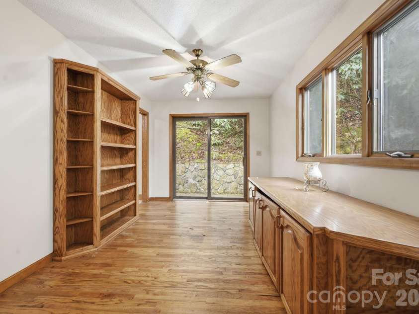 652 Shepherds Creek Road, Robbinsville, NC 28771.  MLS# CAR4358590, YatesRealty ID 4620. 