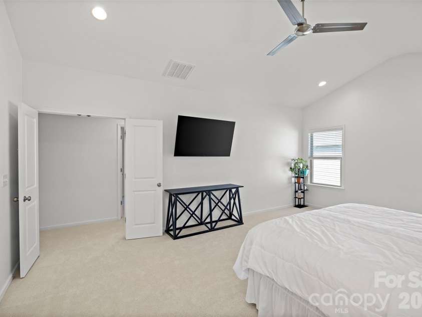 1036 Moonlight Mist Road, Belmont, NC 28012.  MLS# CAR4416166, YatesRealty ID 46200. 