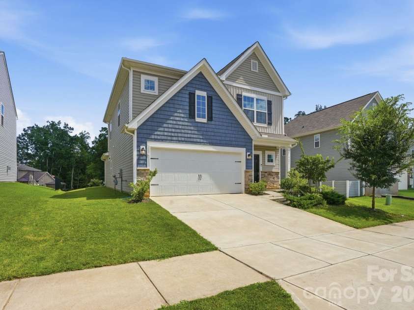 4681 Maiden Creek Way, Maiden, NC 28650.  MLS# CAR4416471, YatesRealty ID 46201. 