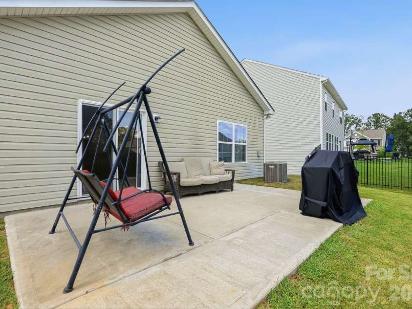 4681 Maiden Creek Way, Maiden, NC 28650.  MLS# CAR4416471, YatesRealty ID 46201. 