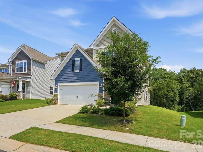 4681 Maiden Creek Way, Maiden, NC 28650.  MLS# CAR4416471, YatesRealty ID 46201. 
