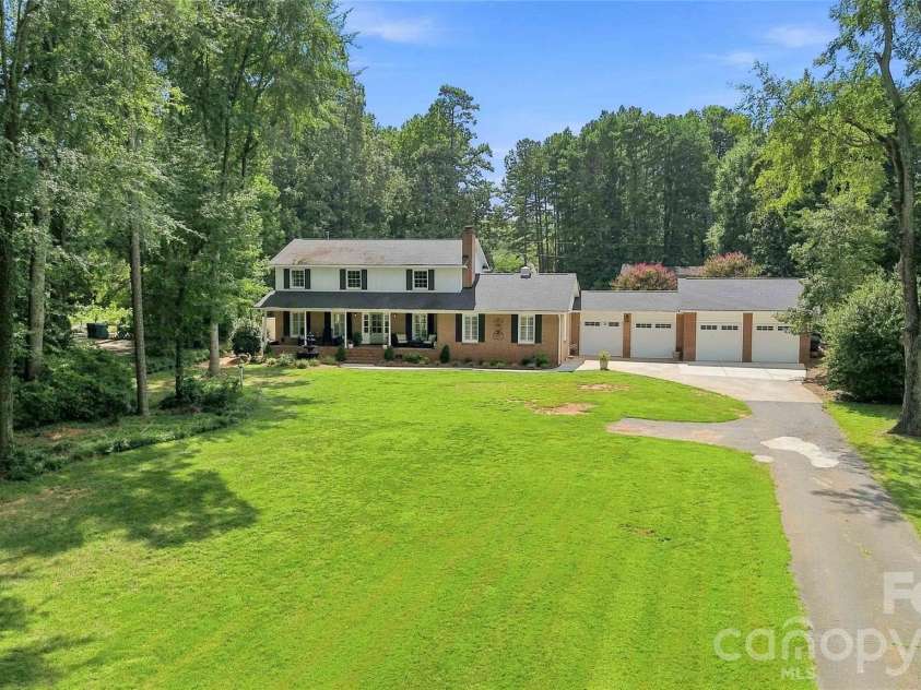 5417 Lebanon Road, Mint Hill, NC 28227.  MLS# CAR4413798, YatesRealty ID 46202. 
