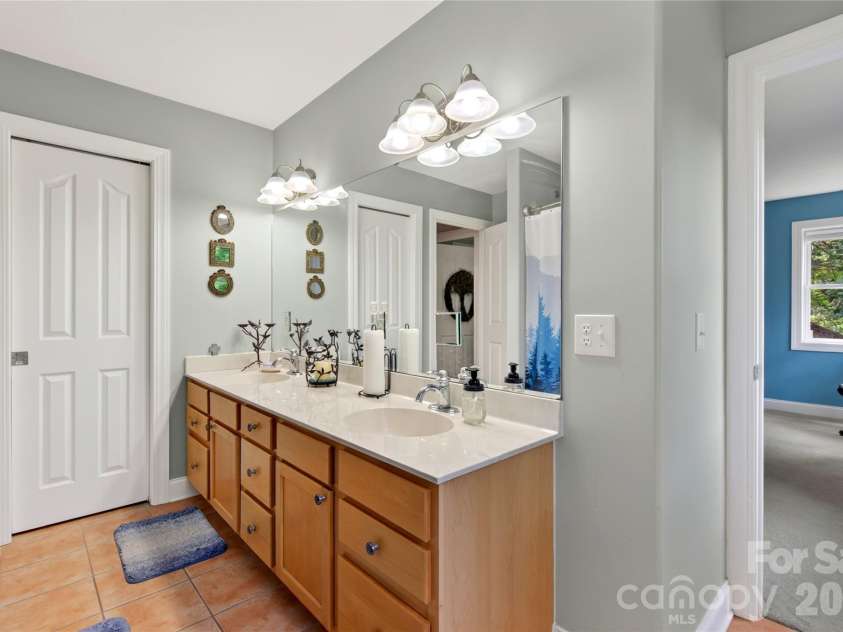 719 April Park, Waynesville, NC 28786.  MLS# CAR4414470, YatesRealty ID 46204. 