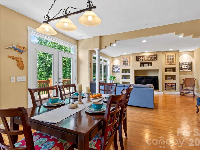 719 April Park, Waynesville, NC 28786.  MLS# CAR4414470, YatesRealty ID 46204. 