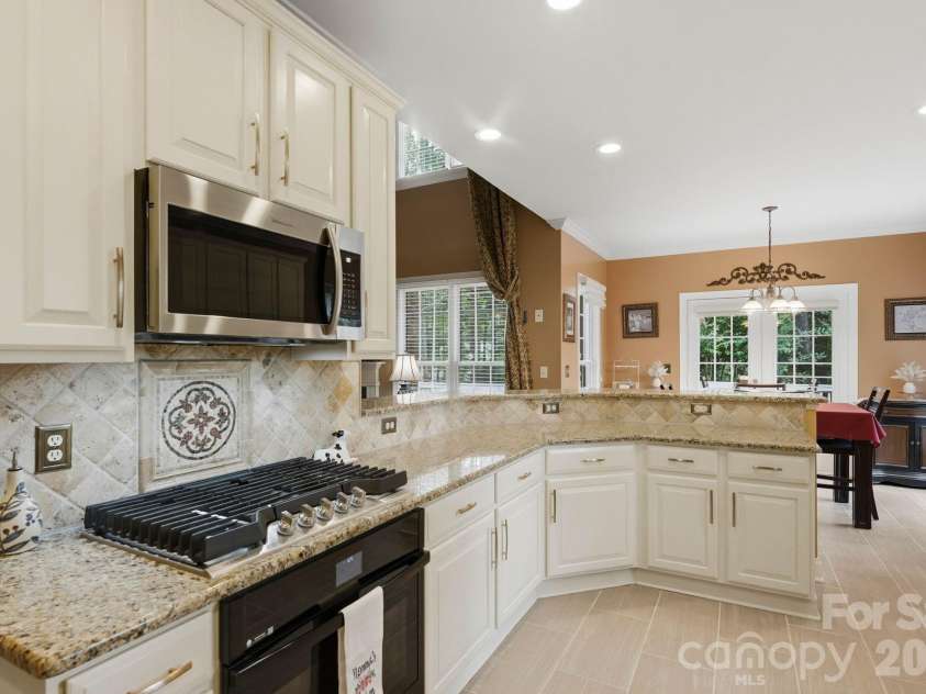 8027 Silver Jade Lane, Denver, NC 28037.  MLS# CAR4414727, YatesRealty ID 46206. 